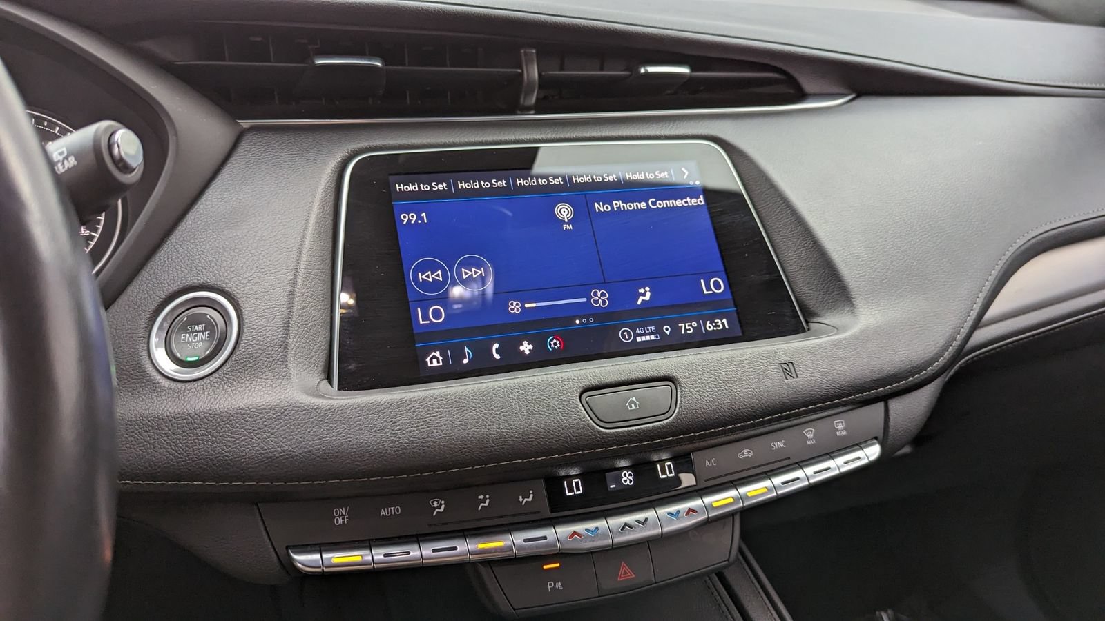 Used 2021 Cadillac XT4 Sport AWD/4WD image 17