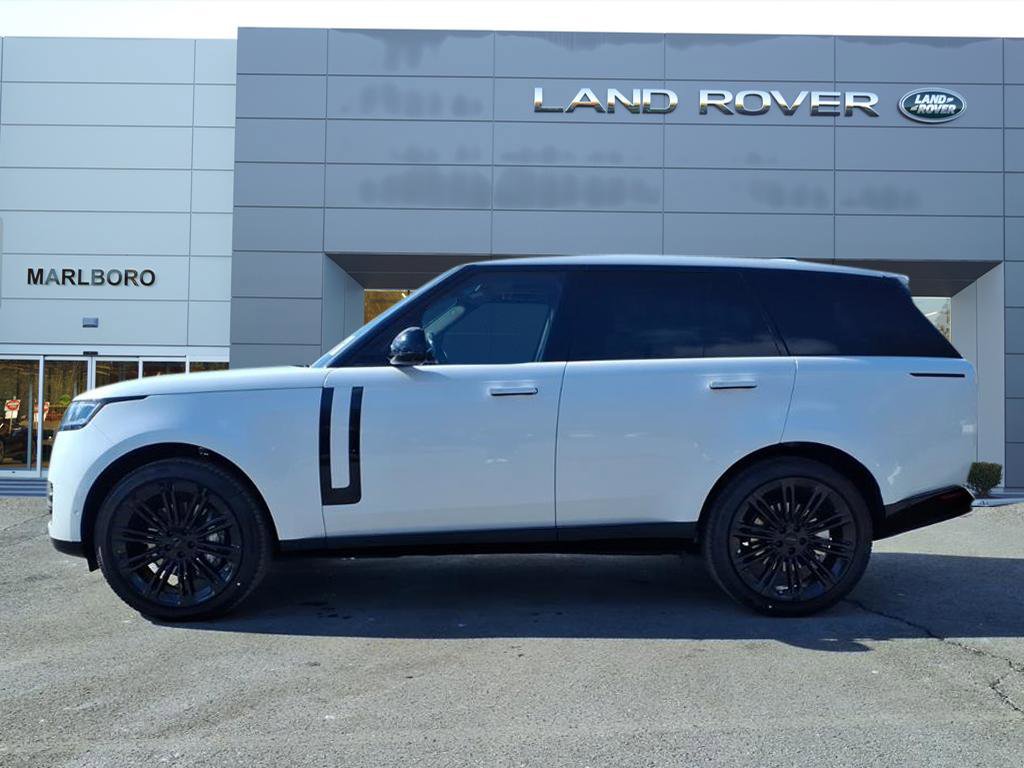 New 2026 Land Rover Range Rover SE image 6