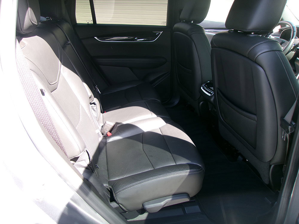 Used 2020 Cadillac XT6 Premium Luxury image 11