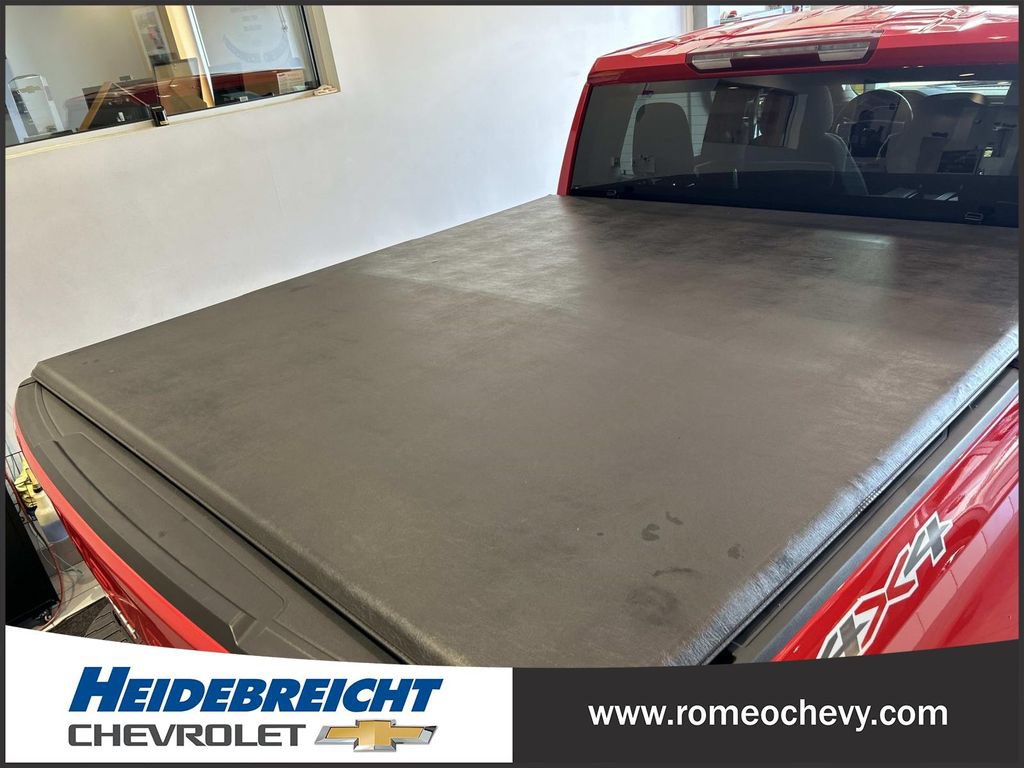 Used 2023 Chevrolet Silverado 1500 LT AWD/4WD image 36