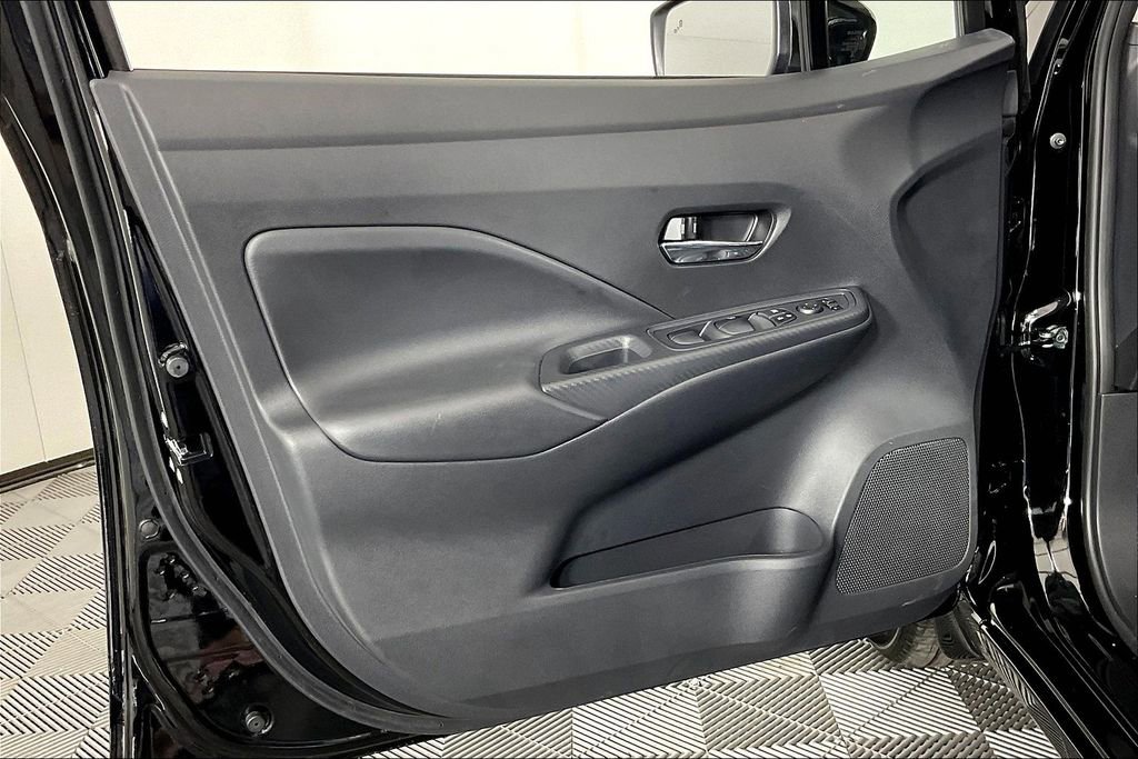New 2025 Nissan Versa SV w/ Trunk Package image 28