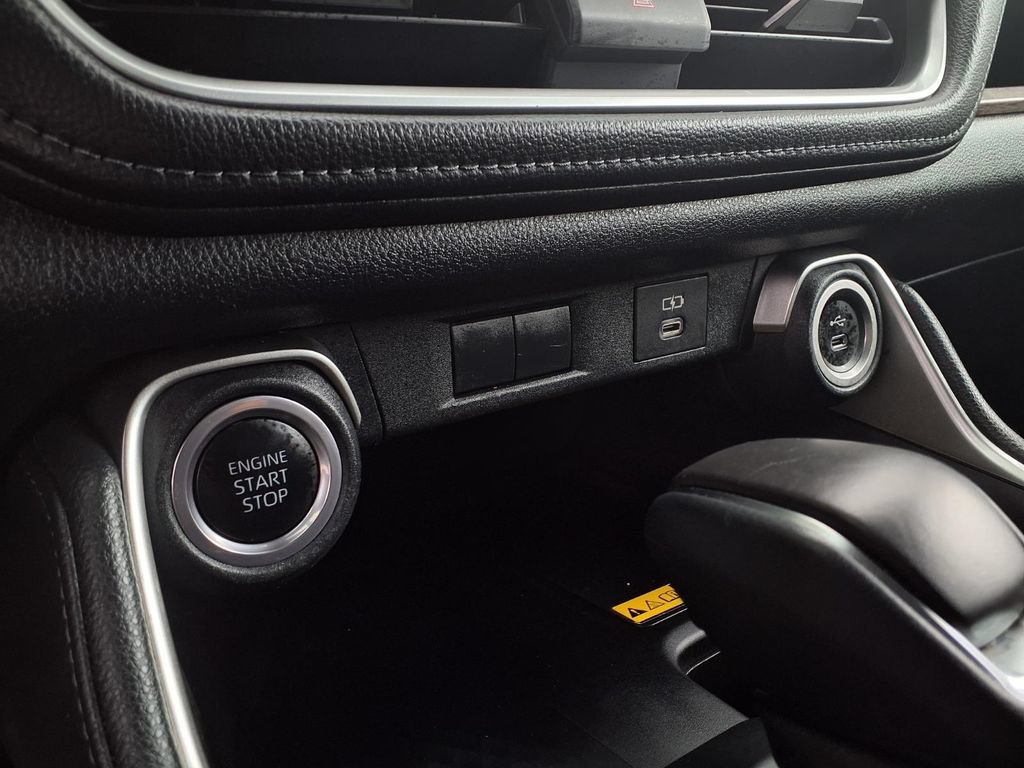 Certified 2024 Toyota Grand Highlander AWD image 12