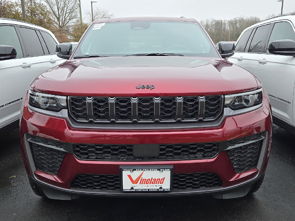 New 2026 Jeep Grand Cherokee Altitude AWD/4WD image 2
