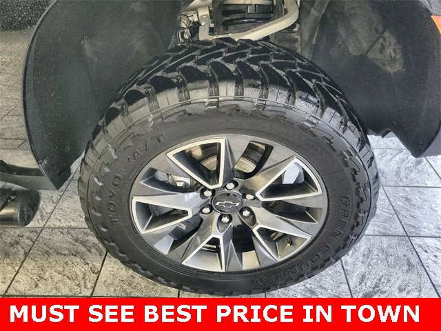 Used 2023 Chevrolet Tahoe Z71 w/ Luxury Package image 10