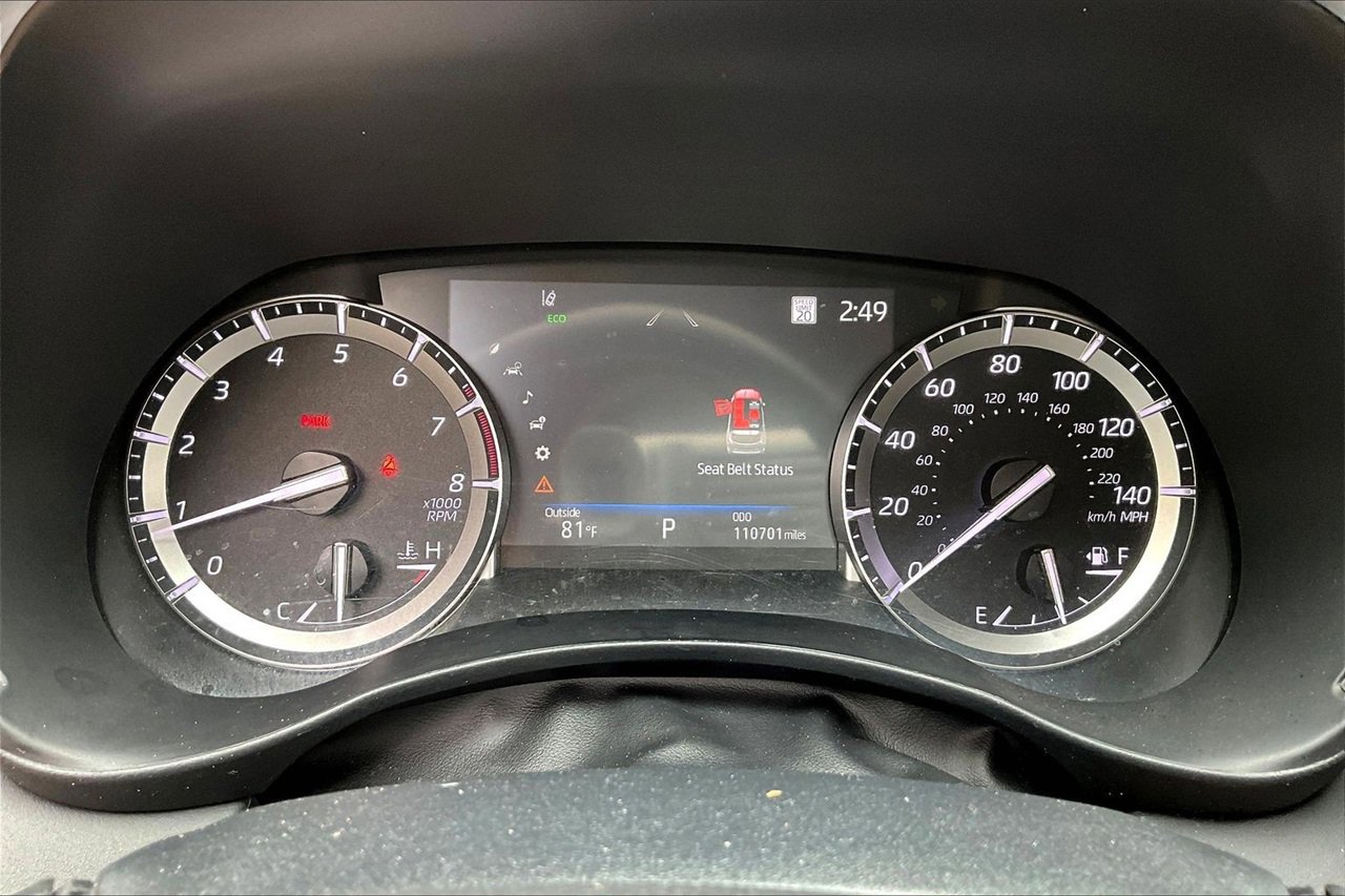 Used 2022 Toyota Highlander XLE image 12