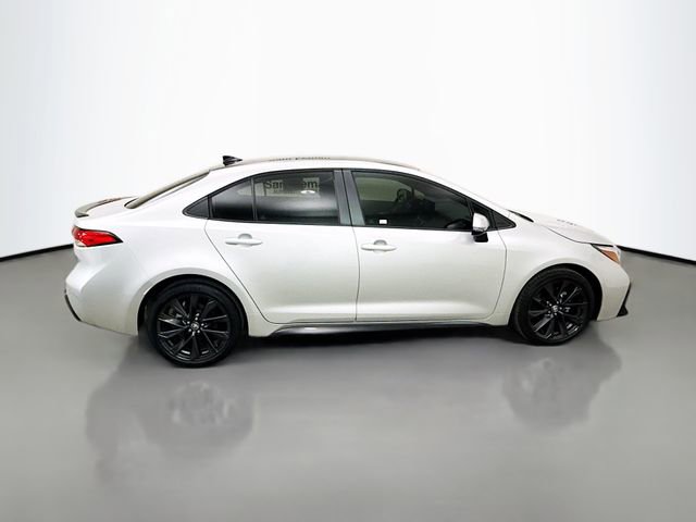 Used 2023 Toyota Corolla SE image 8