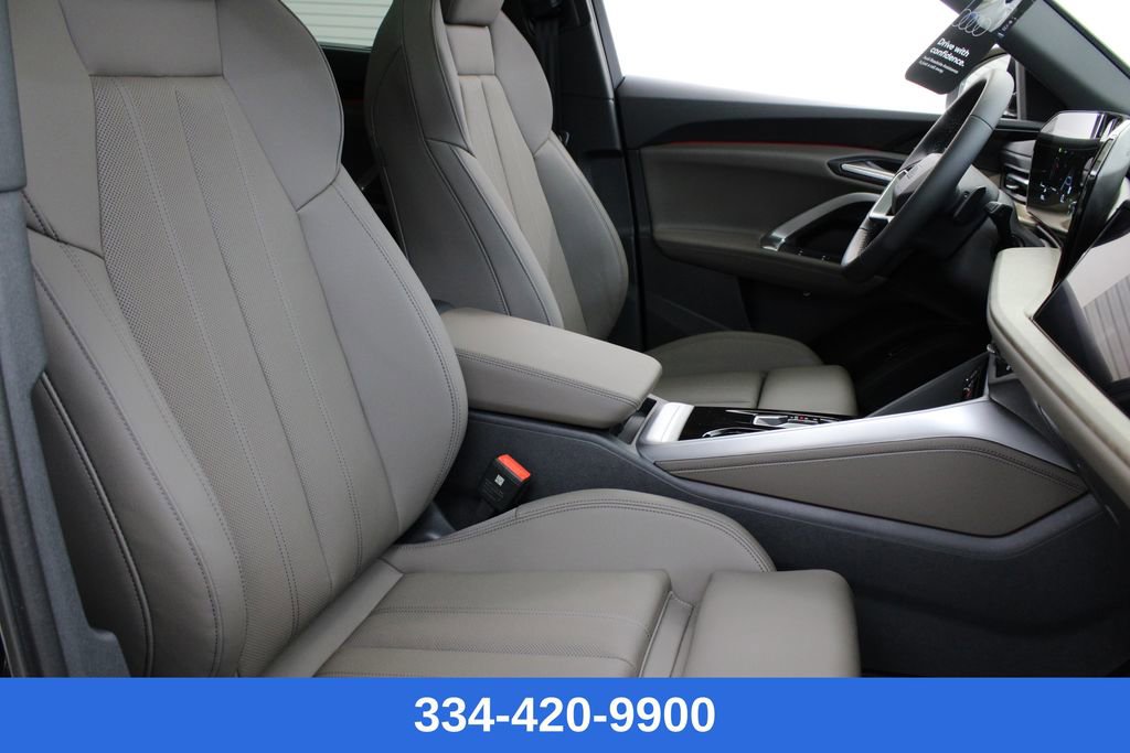 New 2025 Audi Q5 Prestige image 23