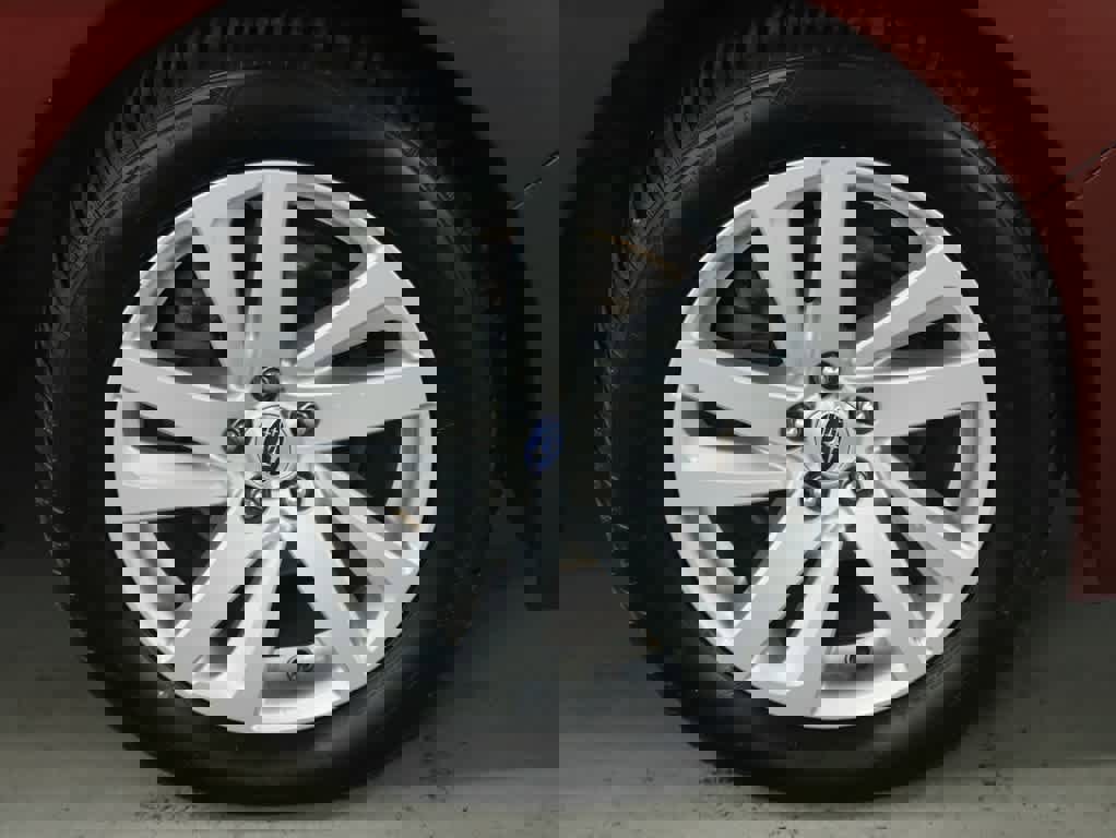 Used 2016 Subaru Impreza 2.0i Premium w/ Popular Package #2 image 10