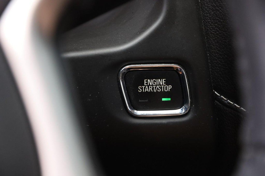 Used 2019 GMC Acadia SLT FWD image 16
