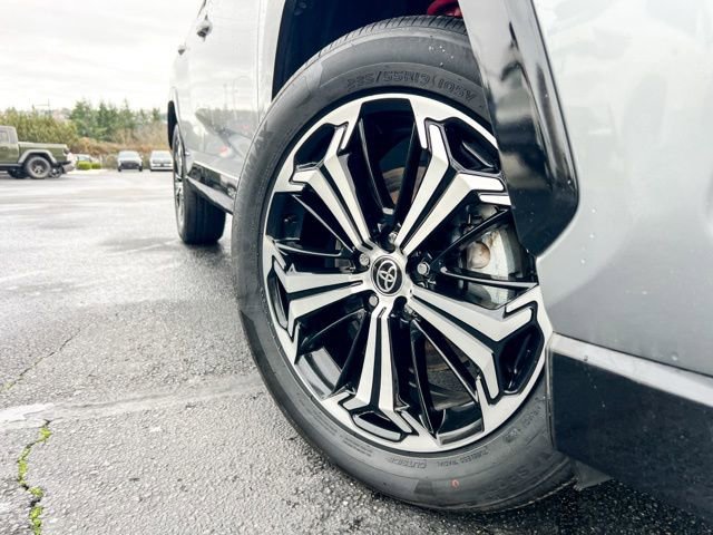 Used 2022 Toyota RAV4 XSE image 2