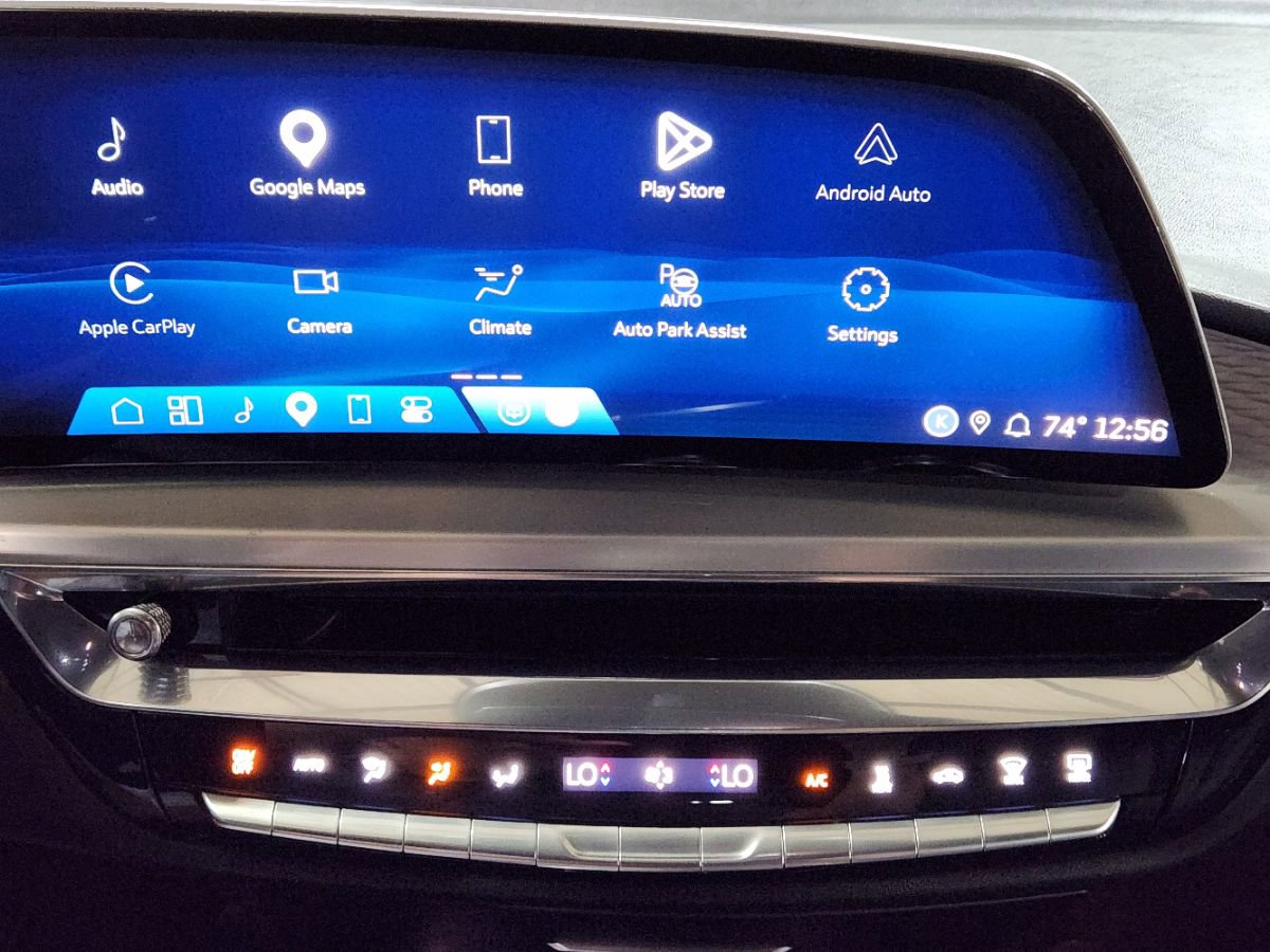 Used 2024 Cadillac Lyriq Luxury w/ LPO, Floor Liner Package image 37