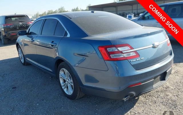 Used 2018 Ford Taurus SE image 3