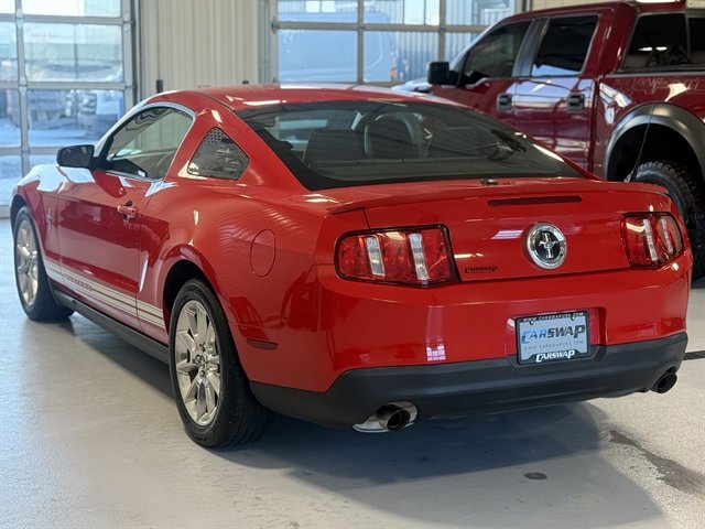 Used 2011 Ford Mustang Premium w/ 202A Rapid Spec Order Code image 5