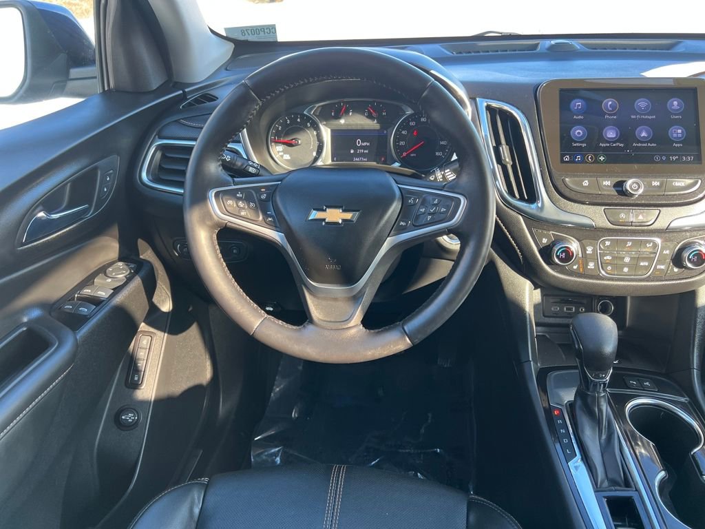 Used 2022 Chevrolet Equinox Premier image 24