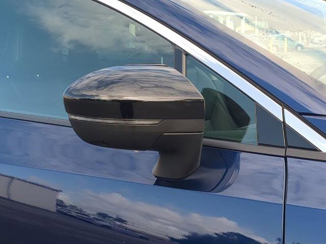 Certified 2025 Nissan Murano SL image 13