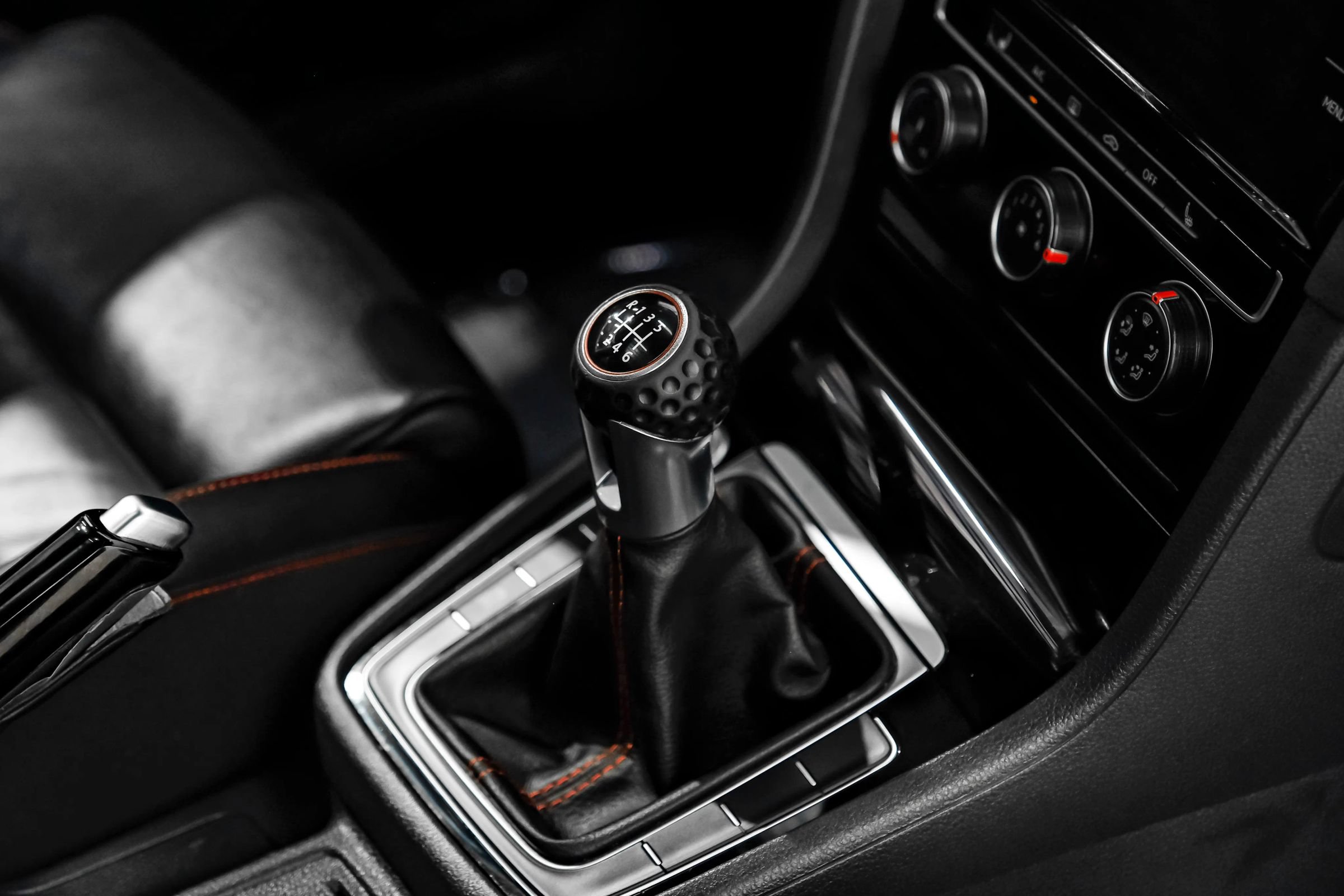 Used 2019 Volkswagen GTI Rabbit Edition FWD image 33