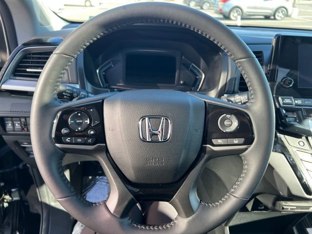 Used 2024 Honda Odyssey Touring image 17