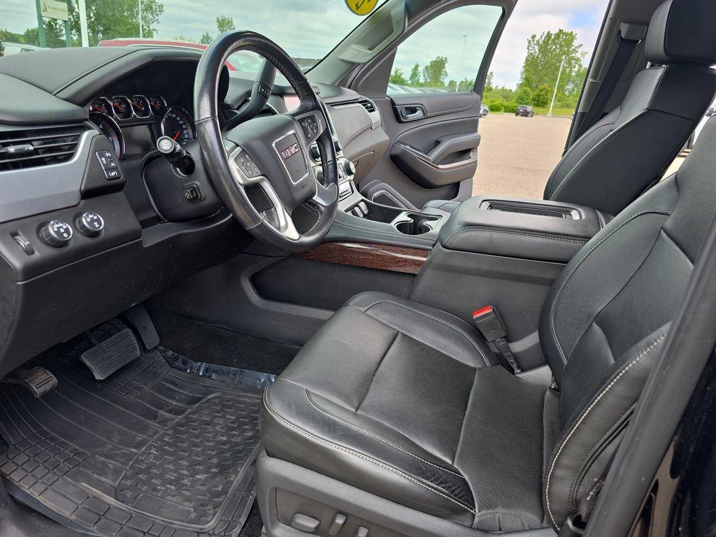 Used 2016 GMC Yukon SLT AWD/4WD image 19