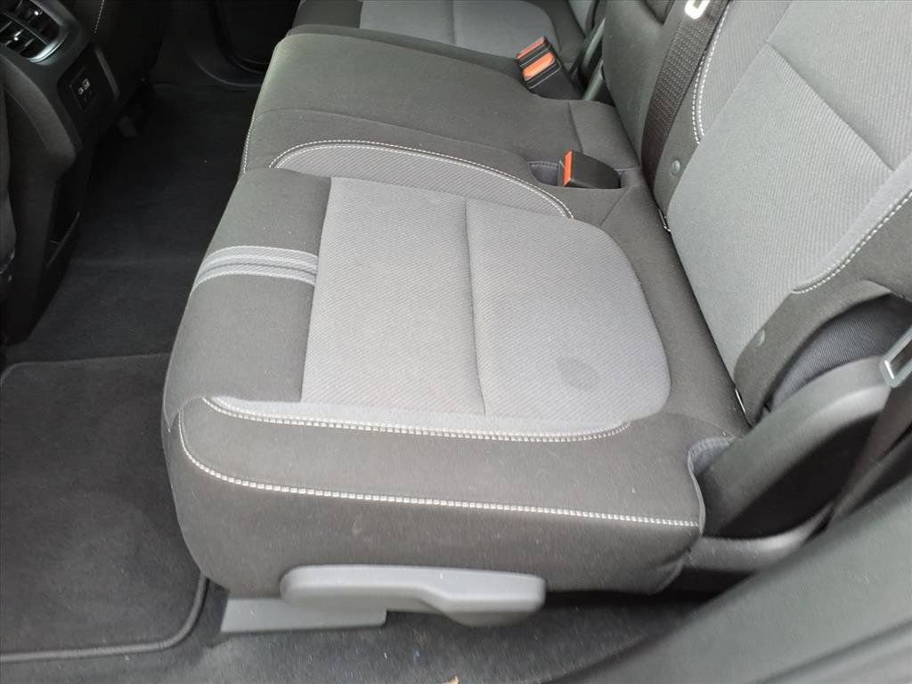 Used 2025 Chevrolet Blazer LT FWD image 21