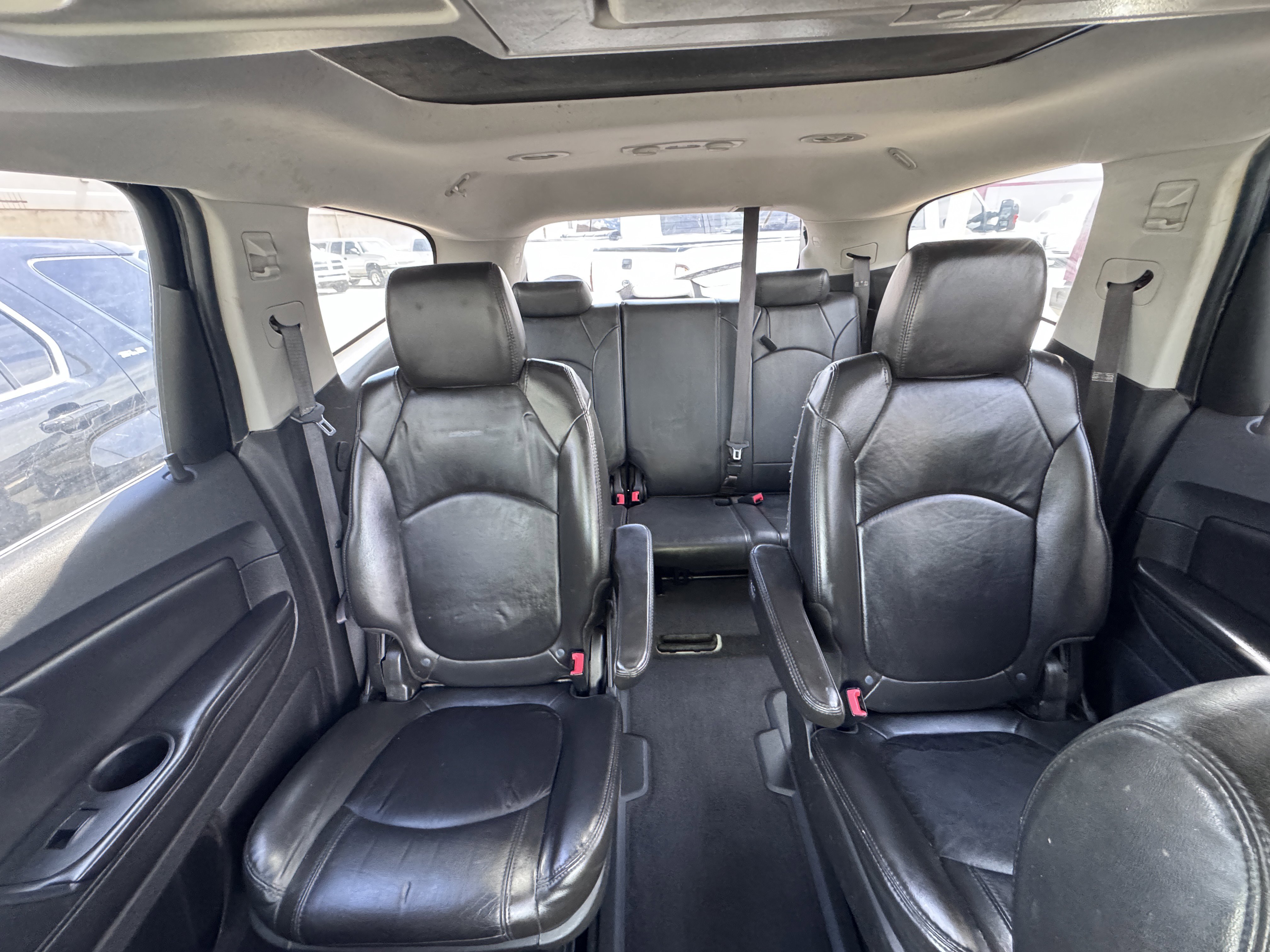 Used 2011 Chevrolet Traverse LT w/ Personal Connectivity Package AWD/4WD image 16