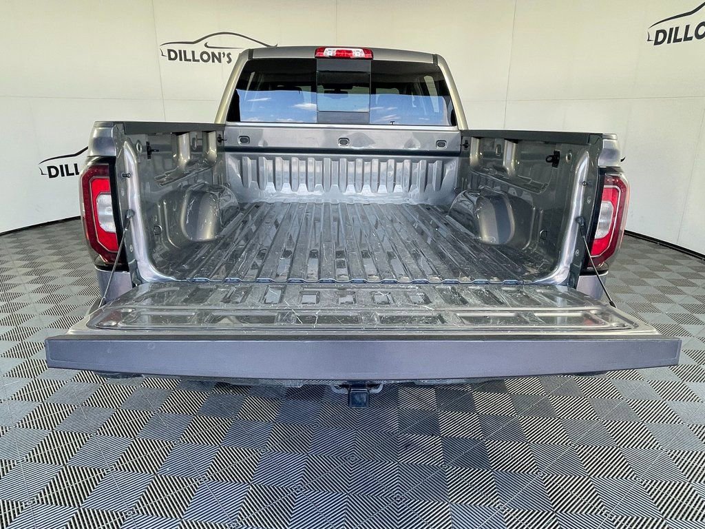 Used 2017 GMC Sierra 1500 SLT w/ SLT Preferred Package AWD/4WD image 6