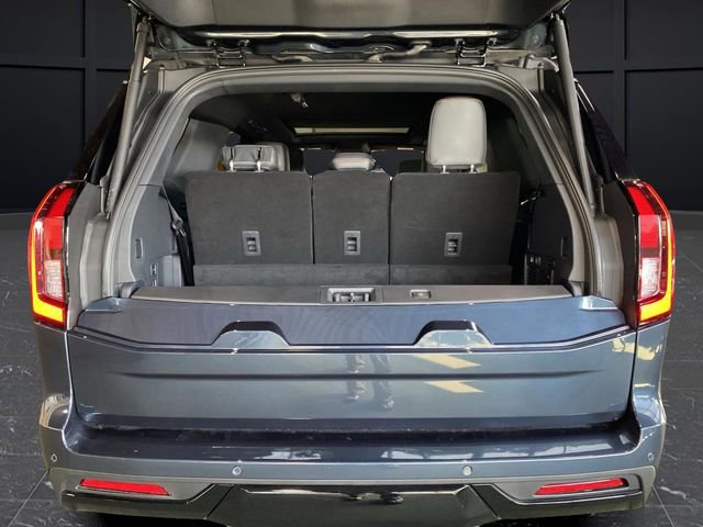 New 2025 Ford Expedition Tremor image 16