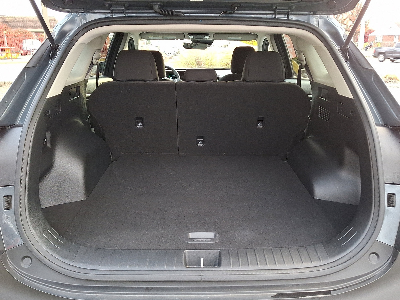 Used 2023 Kia Sportage LX image 28