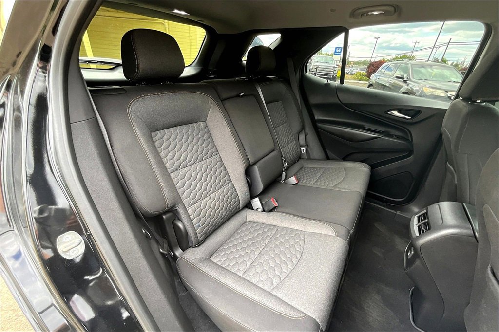 Used 2021 Chevrolet Equinox LT image 21