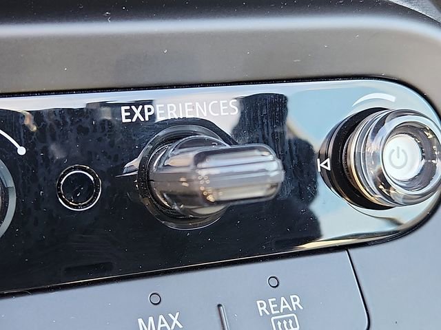 Used 2025 MINI Cooper S image 22