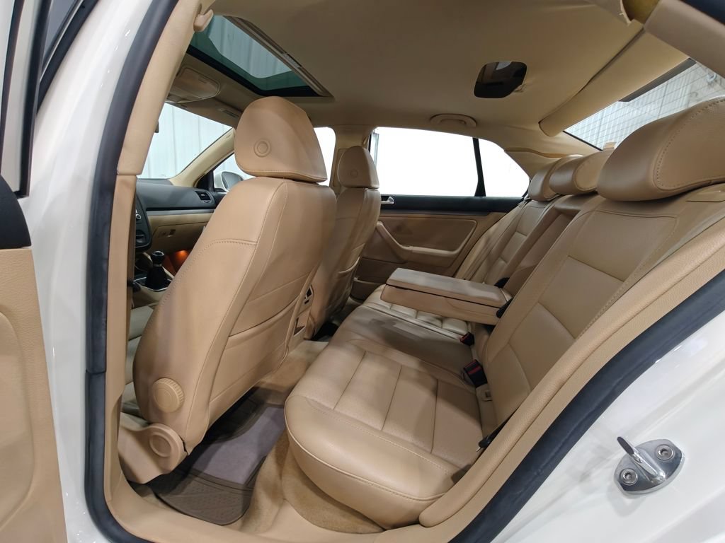 Used 2007 Volkswagen Jetta Wolfsburg Edition FWD image 24