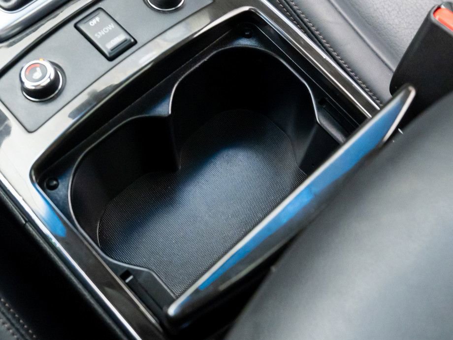 Used 2017 INFINITI QX70 AWD w/ Premium Package image 29