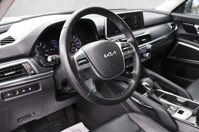 Used 2022 Kia Telluride LX image 10