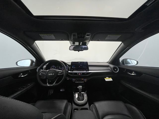 Used 2022 Kia Forte GT-Line w/ GT-Line Premium Package FWD image 20