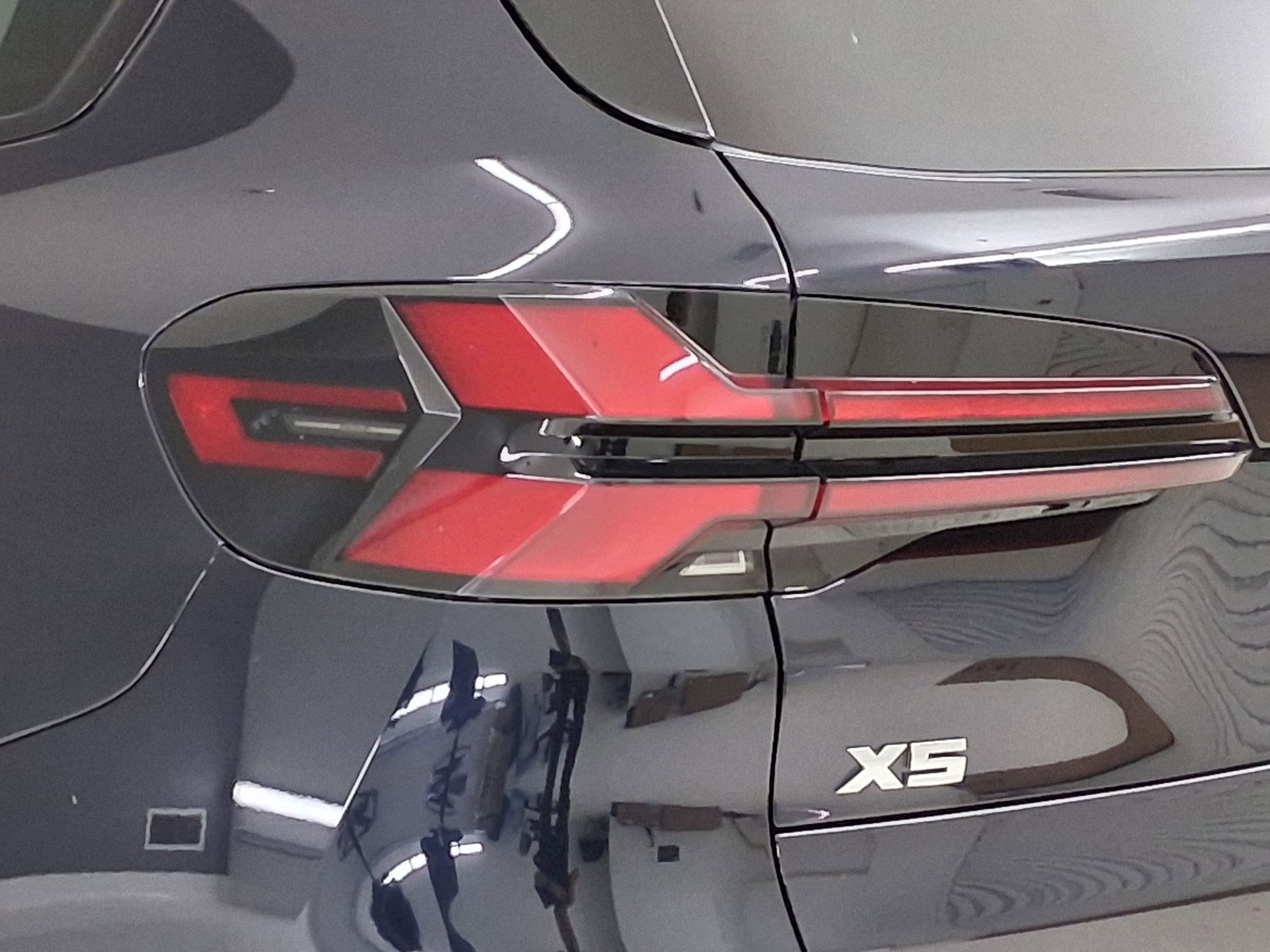 New 2026 BMW X5 M60i AWD/4WD image 11