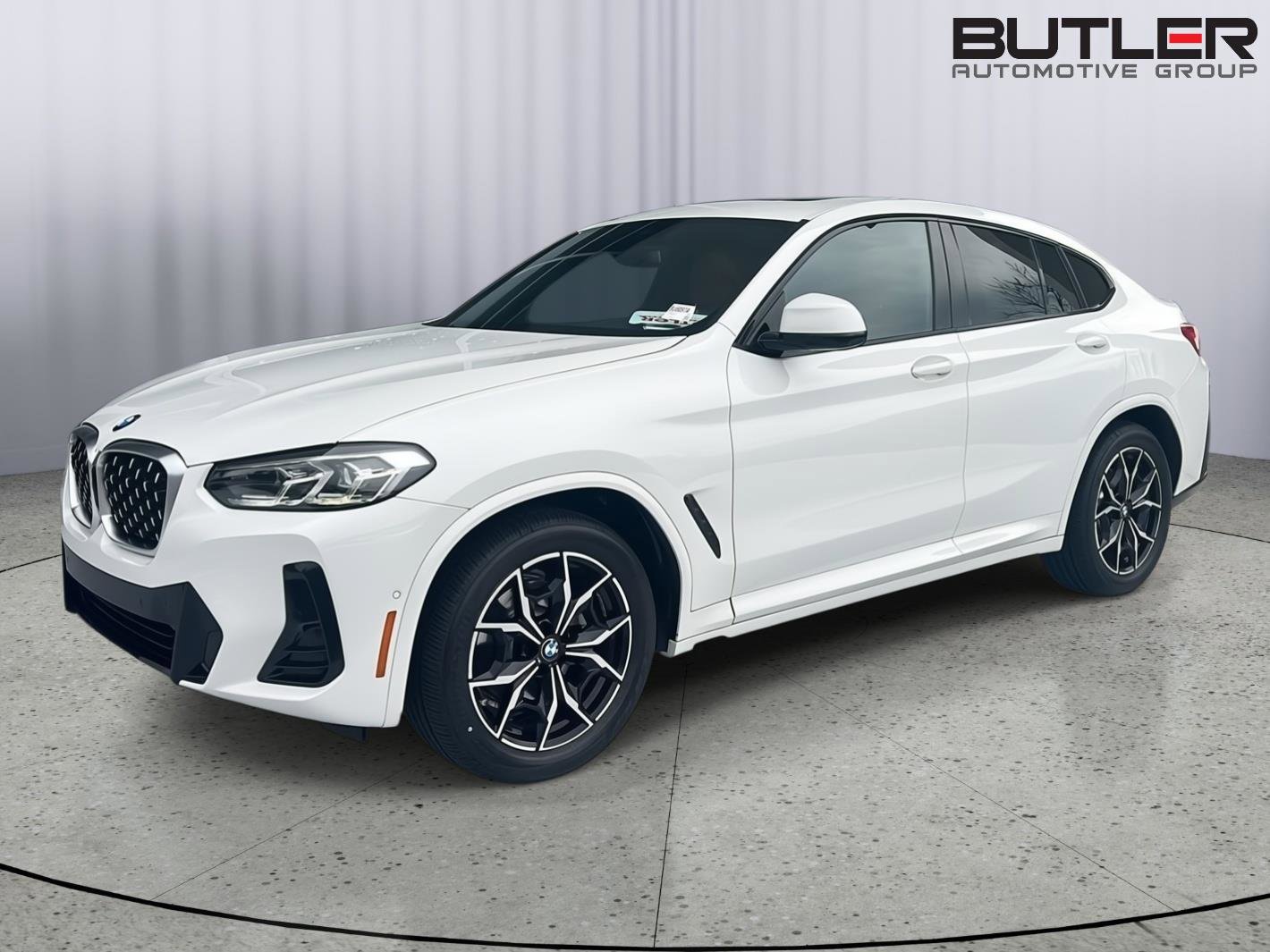Certified 2022 BMW X4 xDrive30i w/ M Sport Package 2 image 2