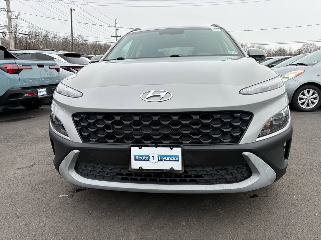 Used 2023 Hyundai Kona SEL video 2