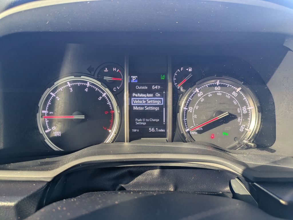 Used 2024 Toyota 4Runner Limited AWD/4WD image 32