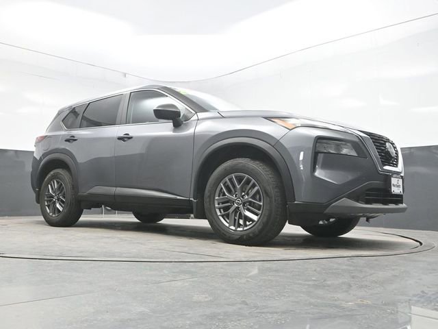 Used 2023 Nissan Rogue S AWD/4WD image 30