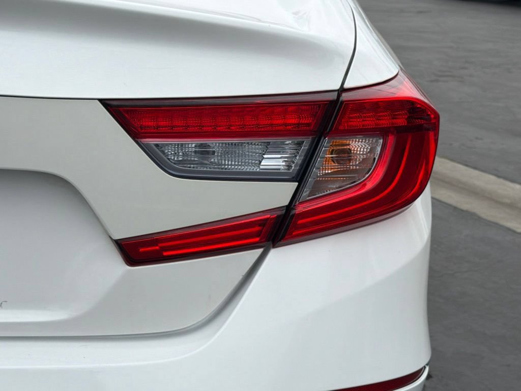 Used 2019 Honda Accord EX-L image 15