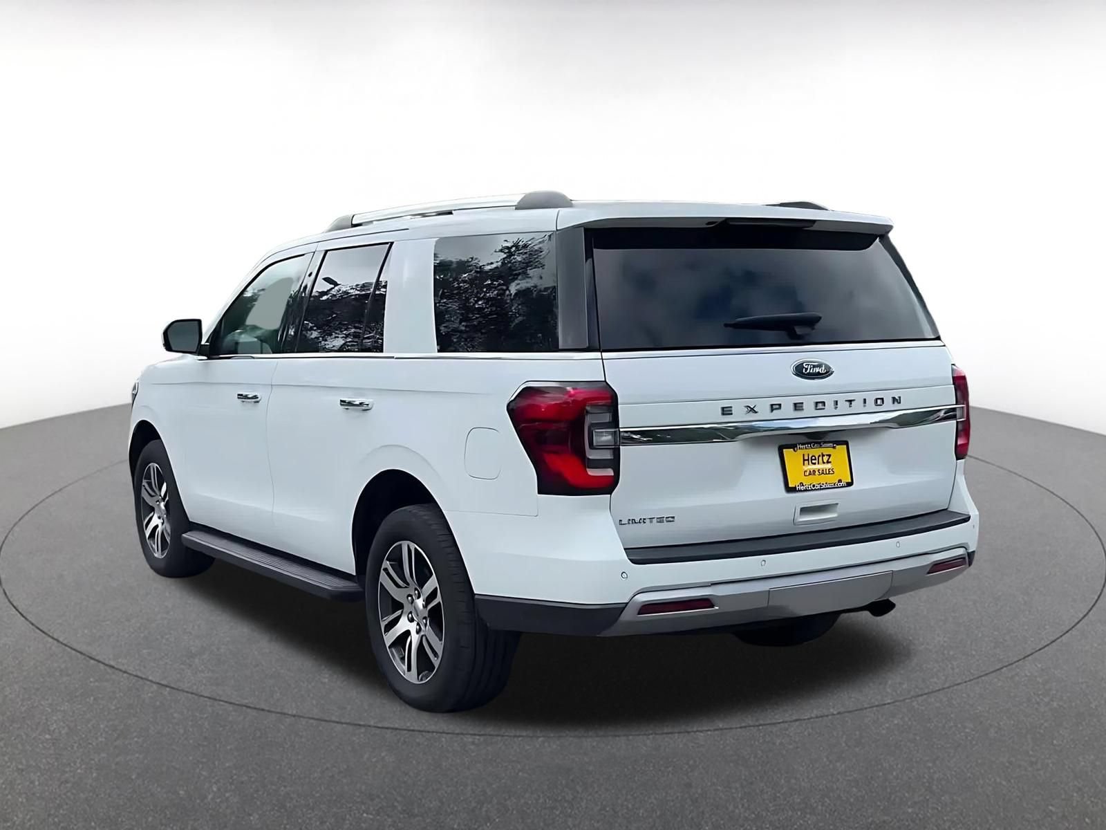 Used 2024 Ford Expedition Limited RWD image 10