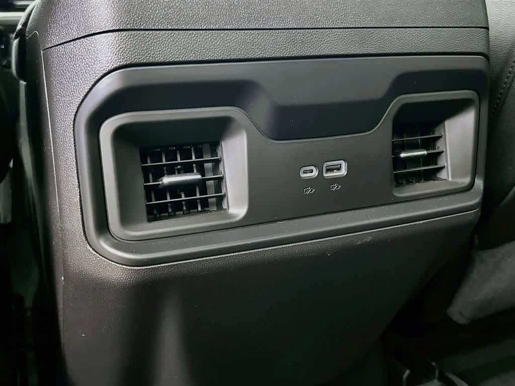 Used 2024 Chevrolet Silverado 1500 LT Trail Boss w/ Convenience Package II AWD/4WD image 13
