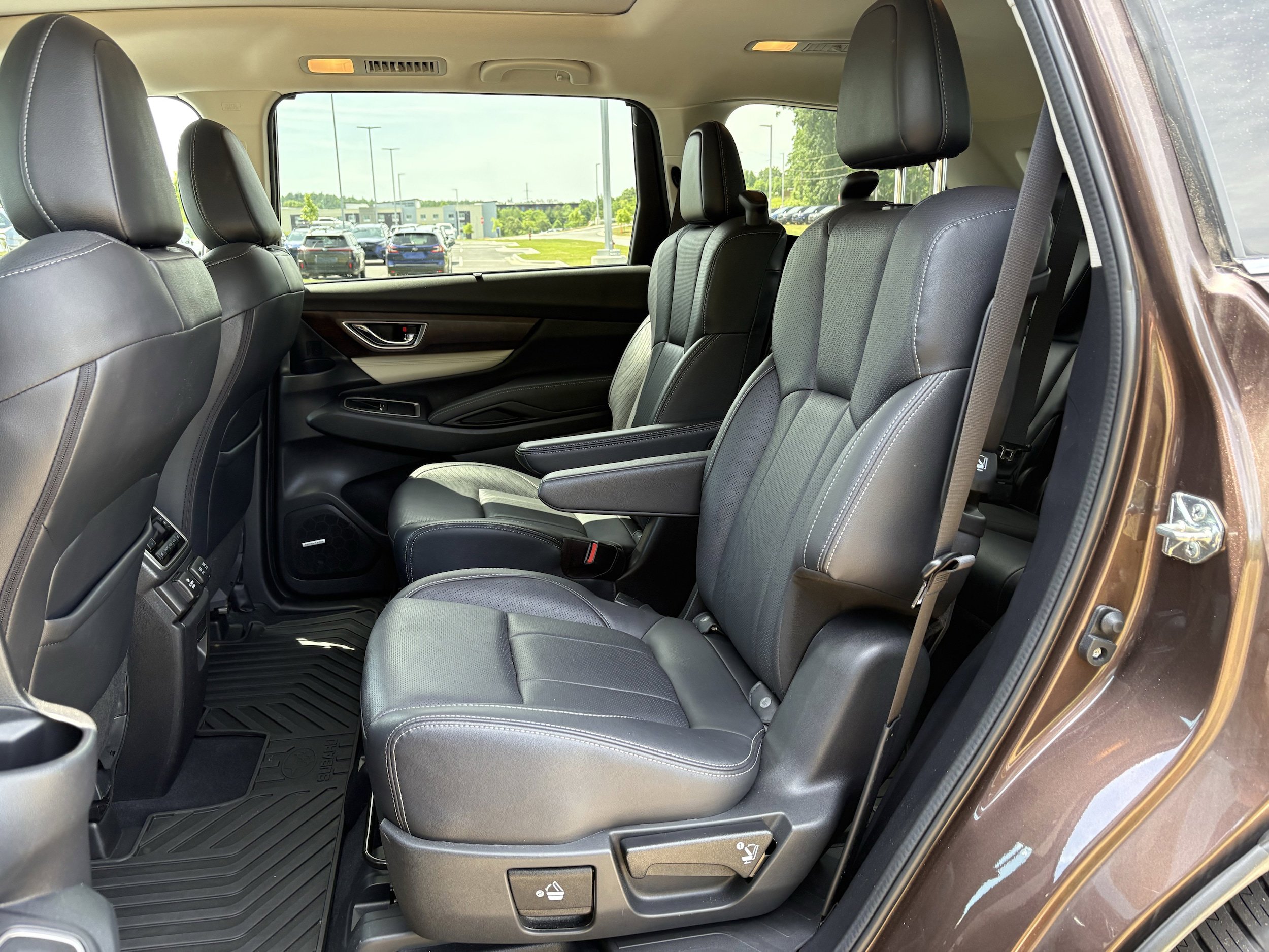 Used 2021 Subaru Ascent Touring AWD/4WD image 33