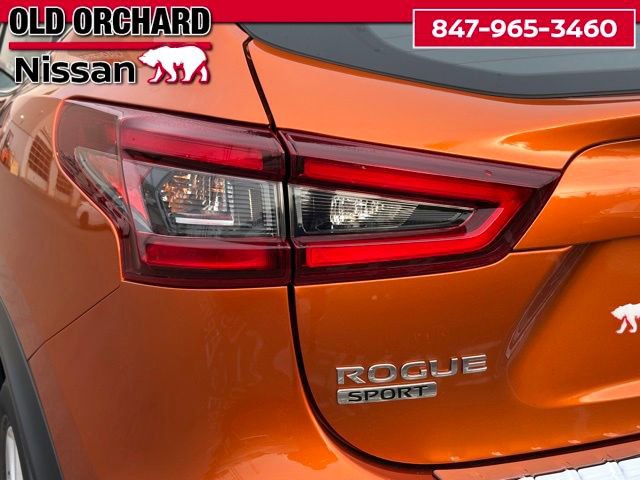 Used 2022 Nissan Rogue Sport SV image 9