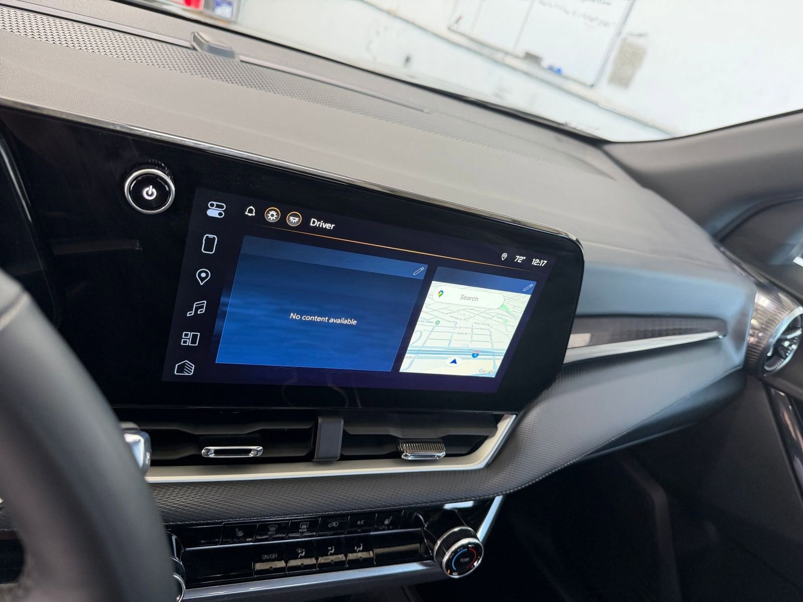 Used 2025 Chevrolet Equinox LT image 21