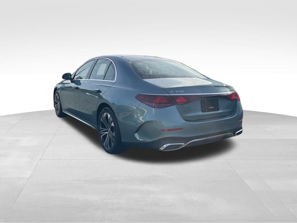 New 2026 Mercedes-Benz E 350 4MATIC Sedan image 7