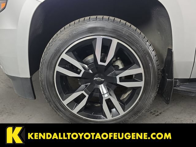 Used 2019 Chevrolet Tahoe LT w/ RST Edition AWD/4WD image 9