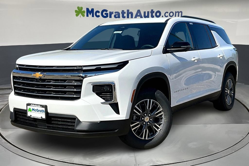 New 2026 Chevrolet Traverse LT image 2