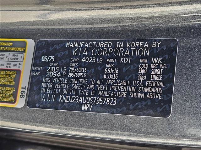 Used 2025 Kia Soul LX w/ LX Technology Package image 23