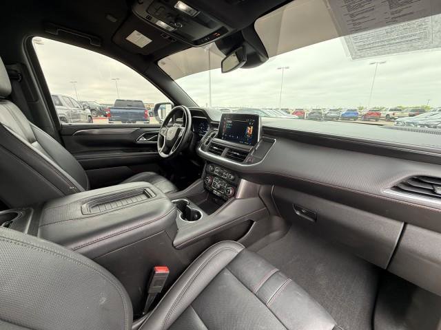 Used 2023 Chevrolet Suburban RST w/ Luxury Package image 32