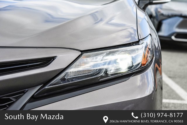 Used 2024 Toyota Camry SE FWD image 4